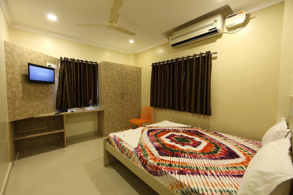 Pearl Guest House Chennai Phòng bức ảnh