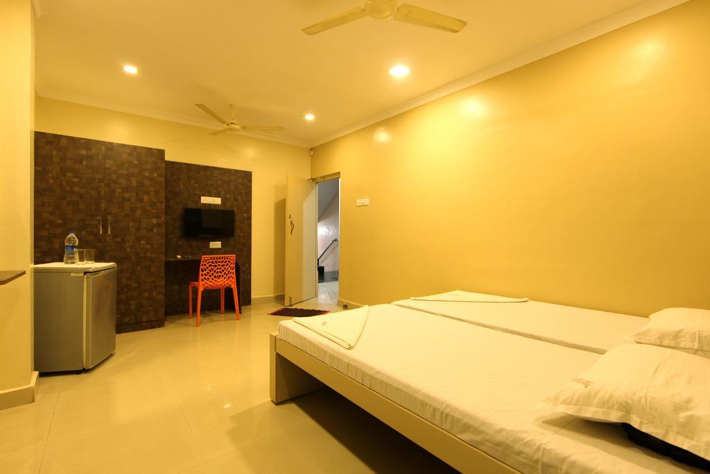 Pearl Guest House Chennai Phòng bức ảnh